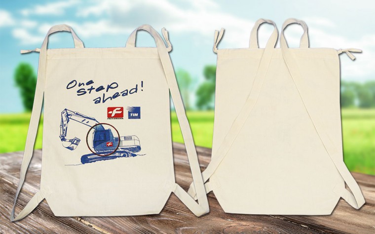 Abbildung: einfacher Rucksack aus Baumwolle bedruckt 38x50 cm