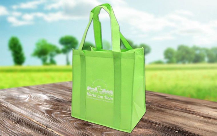 Abbildung: Non-Woven-Tragetasche Erlangen PP 32x34+21 cm mit Druck